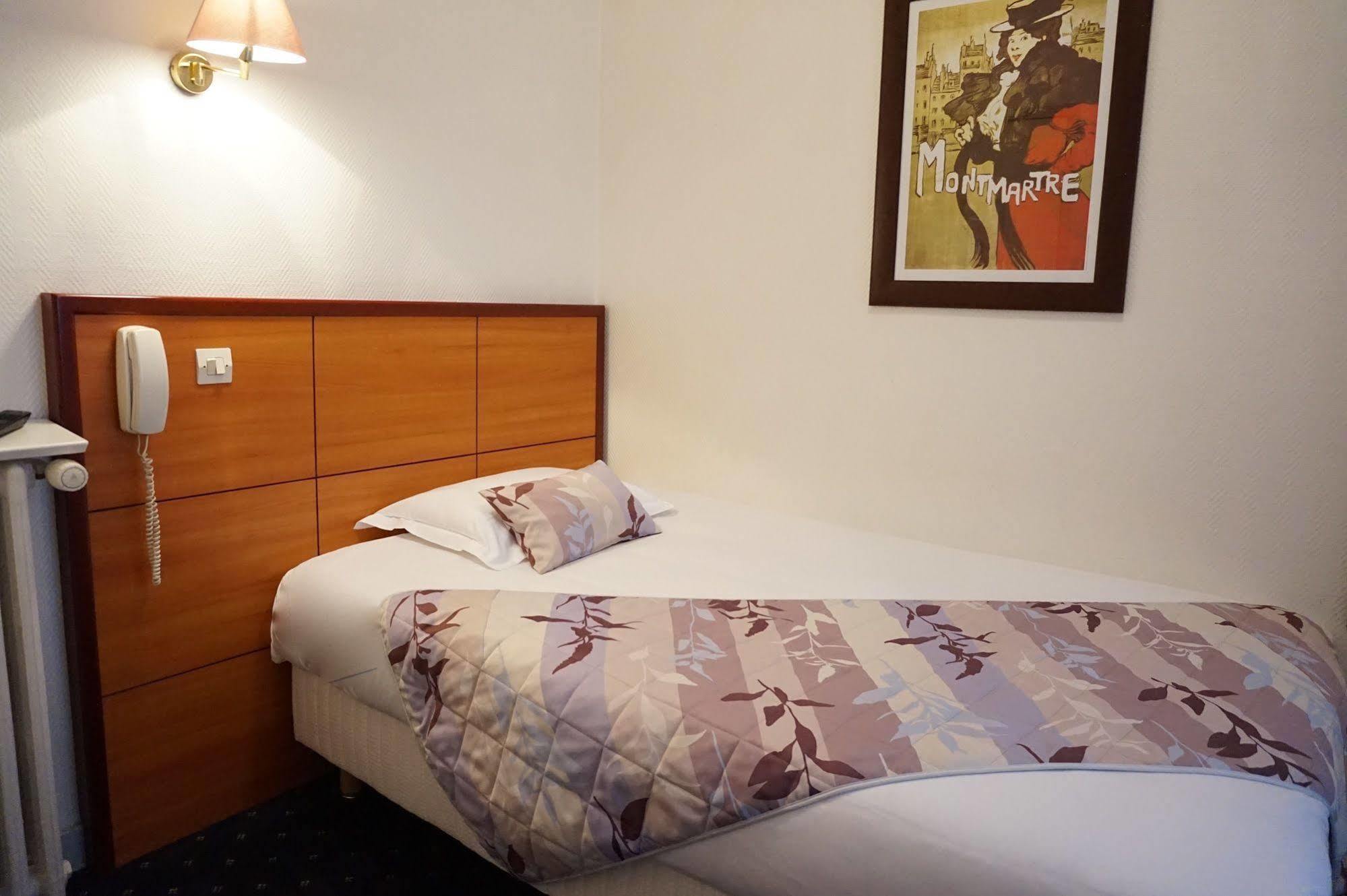 Coypel By Magna Arbor Hotel Parijs
