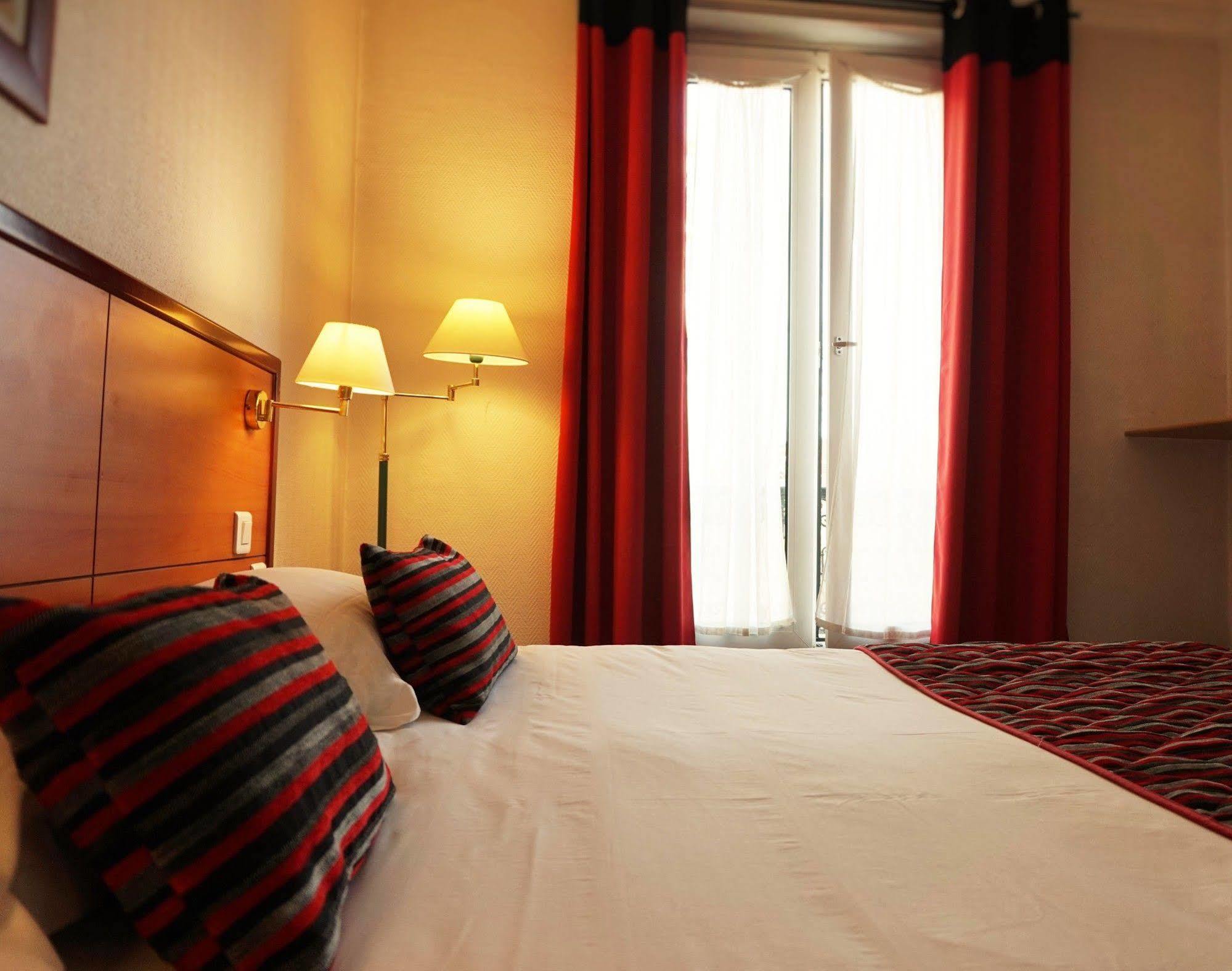 Coypel By Magna Arbor Hotel Parijs